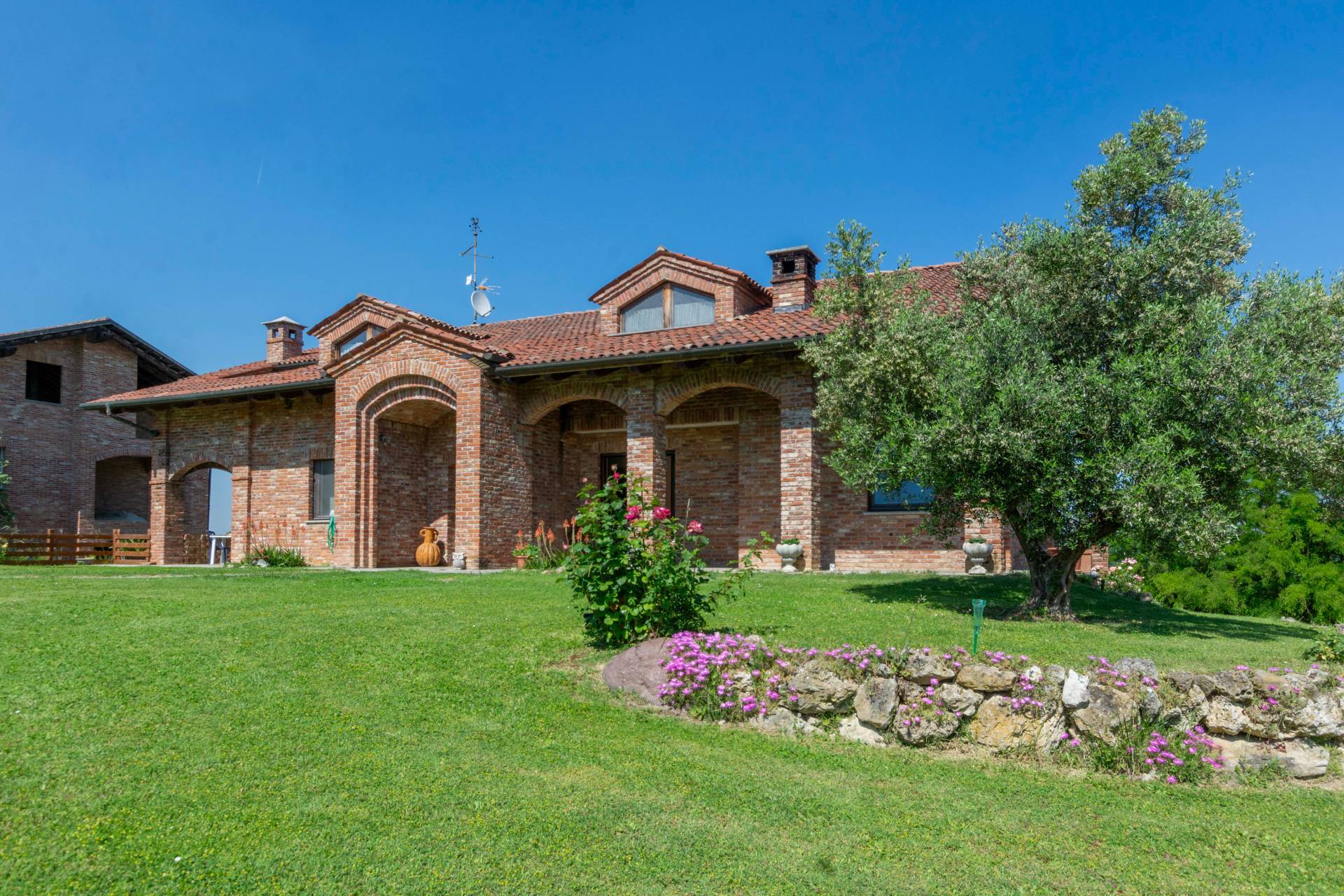 Villa in vendita a Altavilla Monferrato