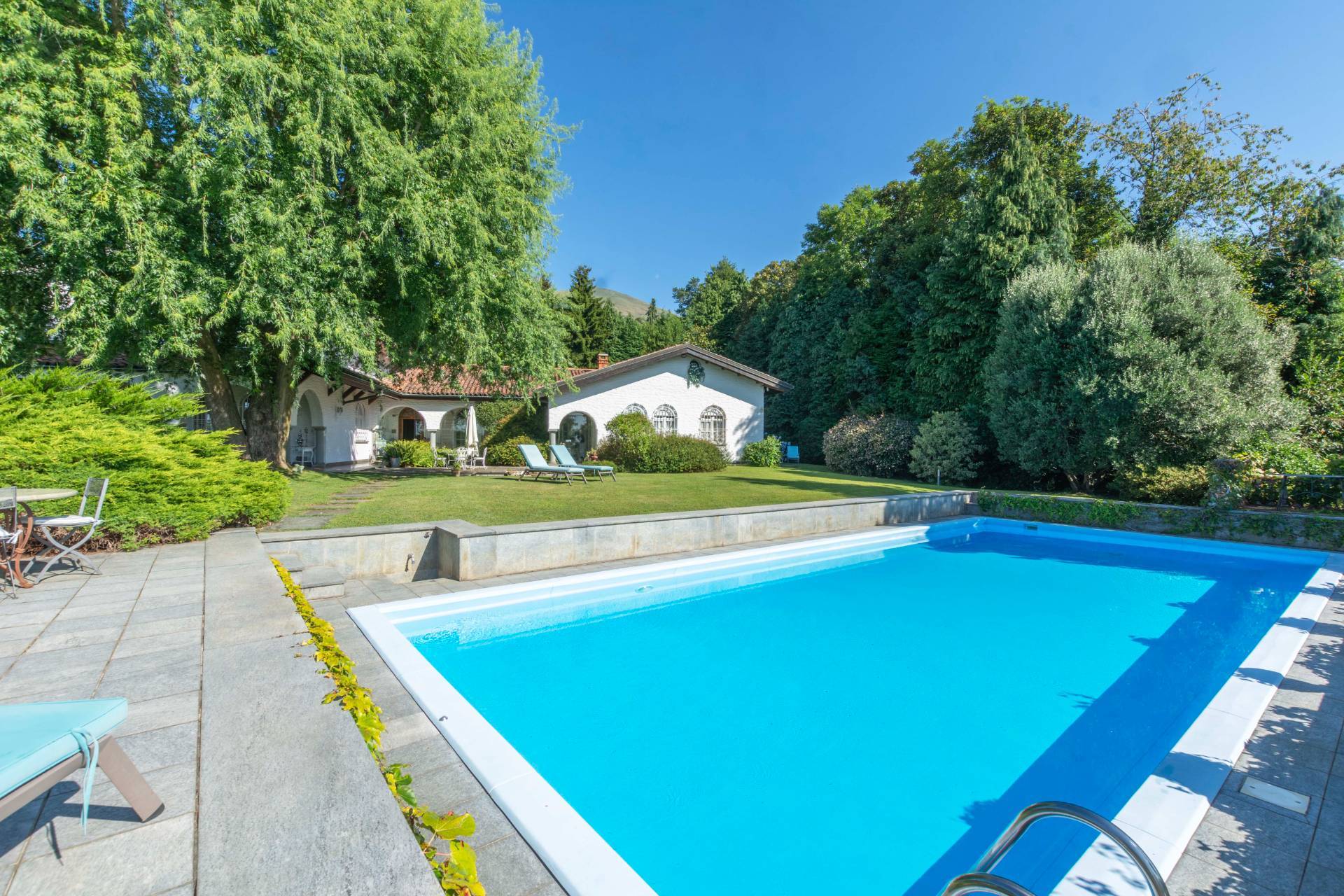 Villa in vendita a Pollone