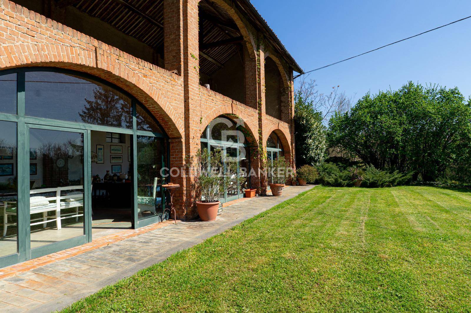 Villa in vendita a Novi Ligure