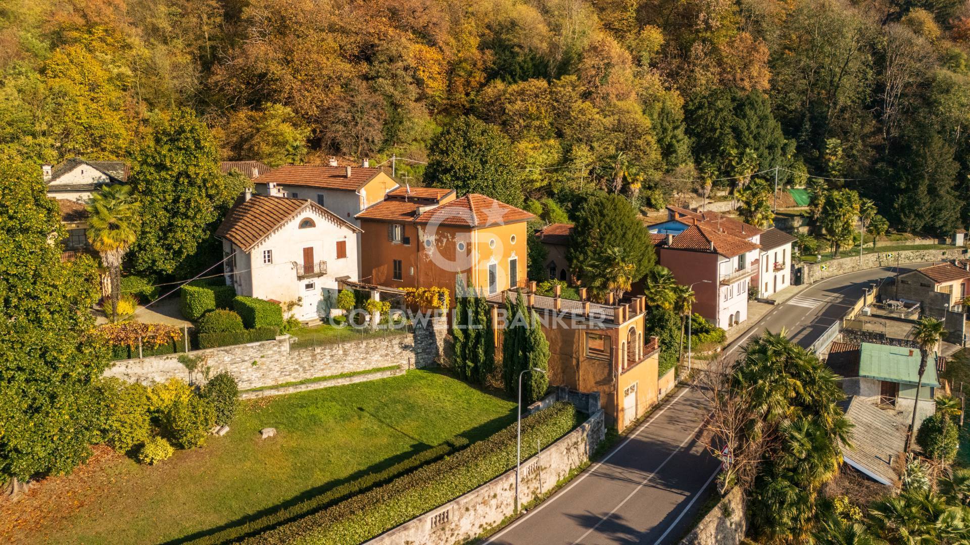 Villa in vendita a Orta San Giulio, Imolo