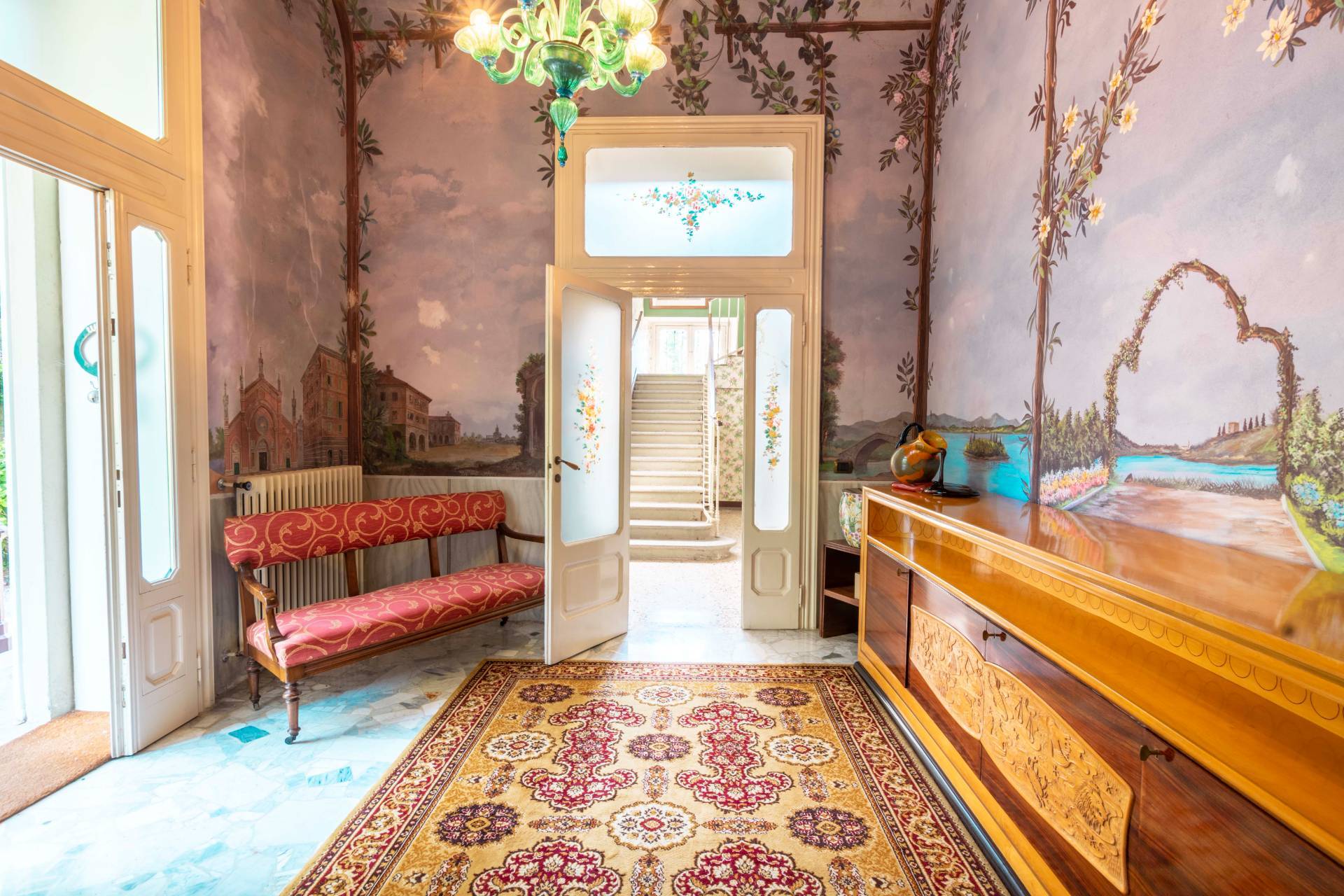 Villa in vendita a Longone al Segrino