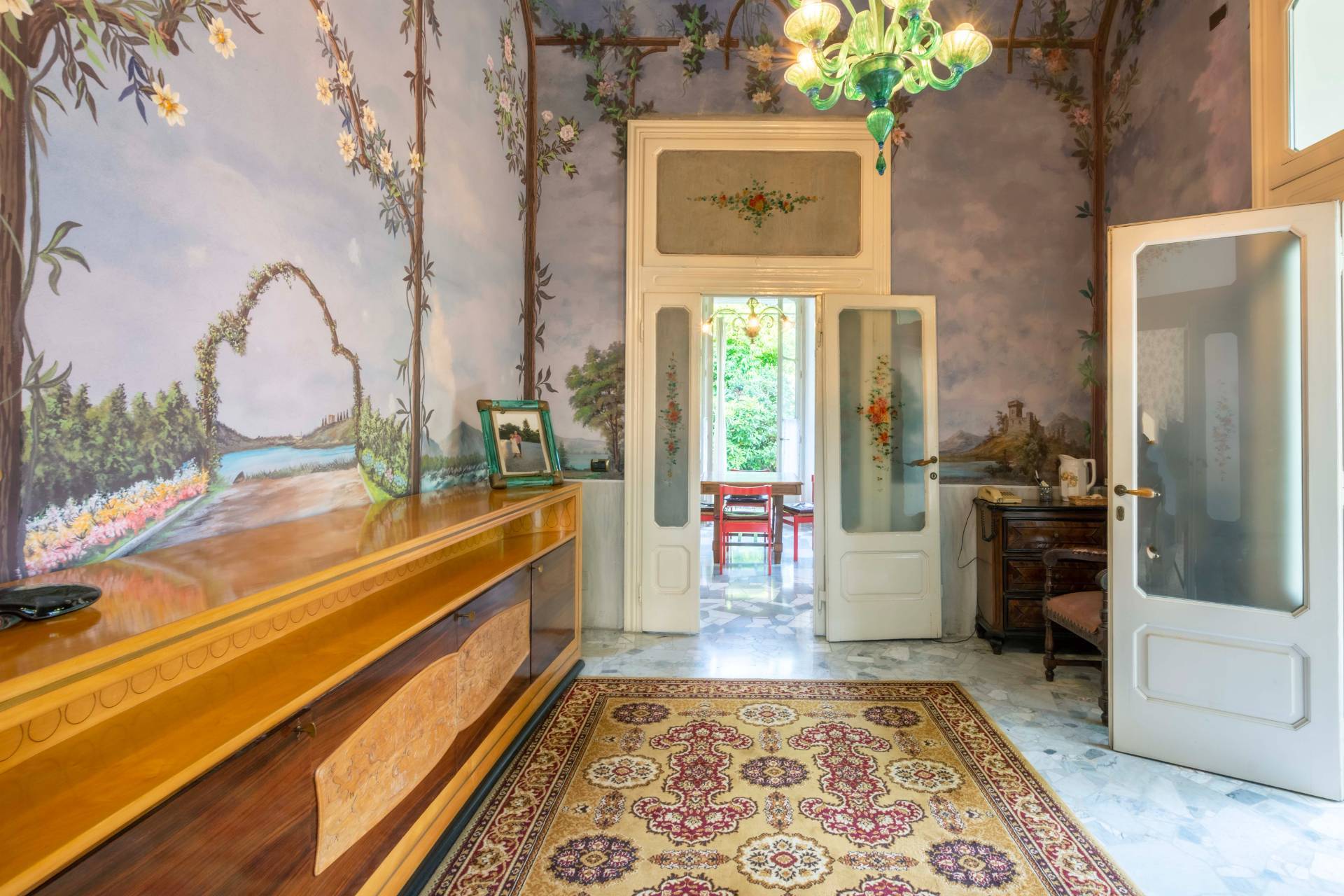 Villa in vendita a Longone al Segrino