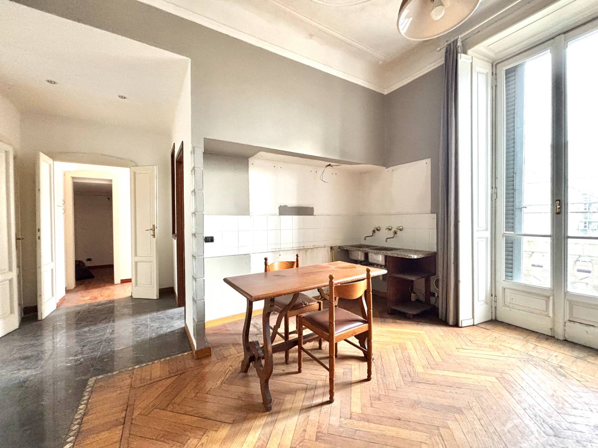 Appartamento in vendita a Milano, Milano-Fiera Firenze Sempione