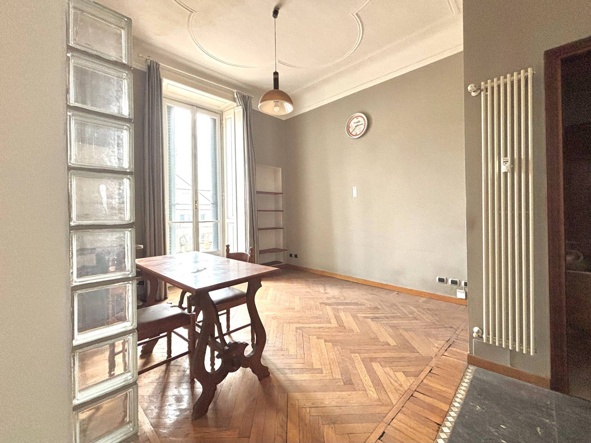 Appartamento in vendita a Milano, Milano-Fiera Firenze Sempione