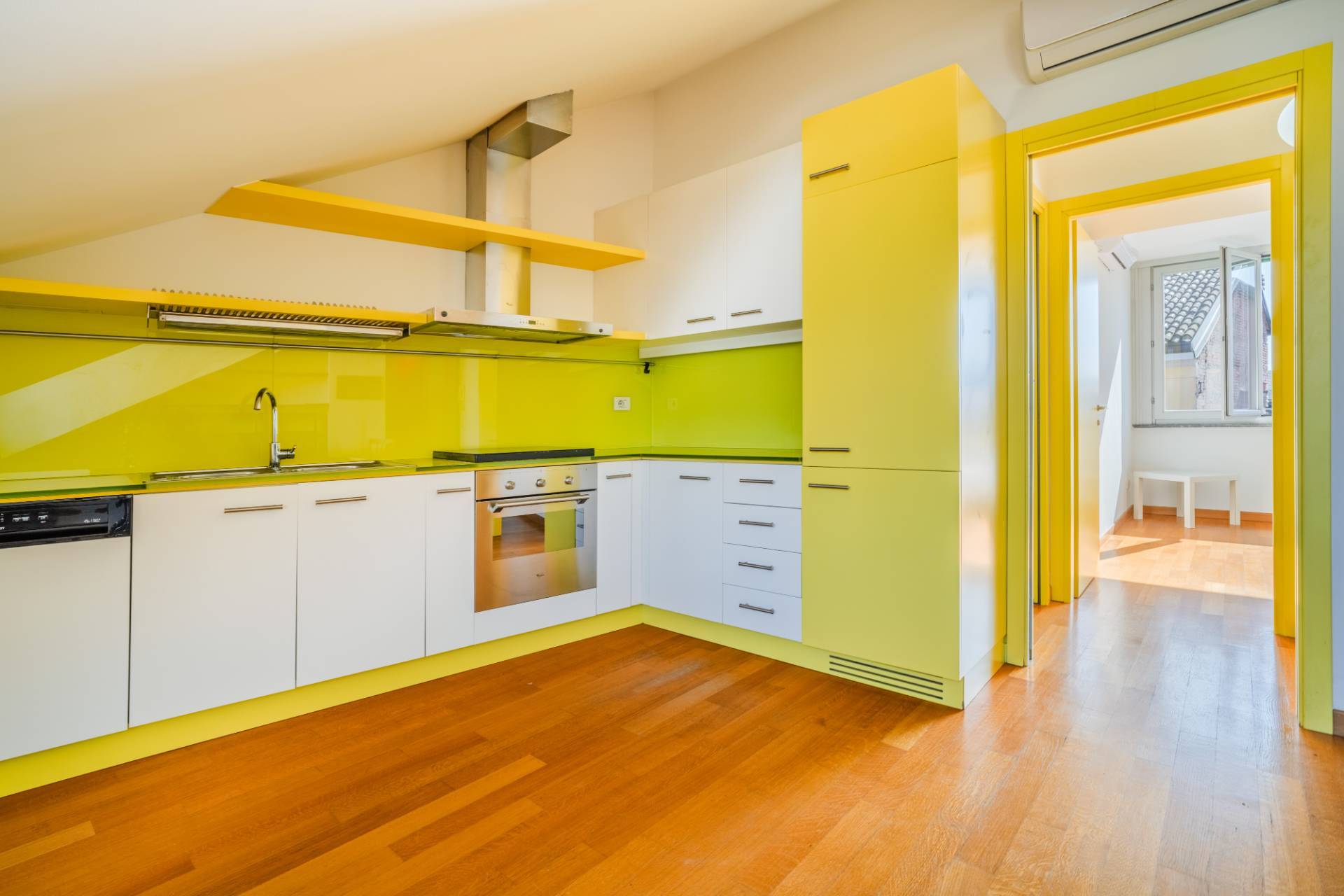 Appartamento in vendita a Milano, Milano-Genova Romolo Solari