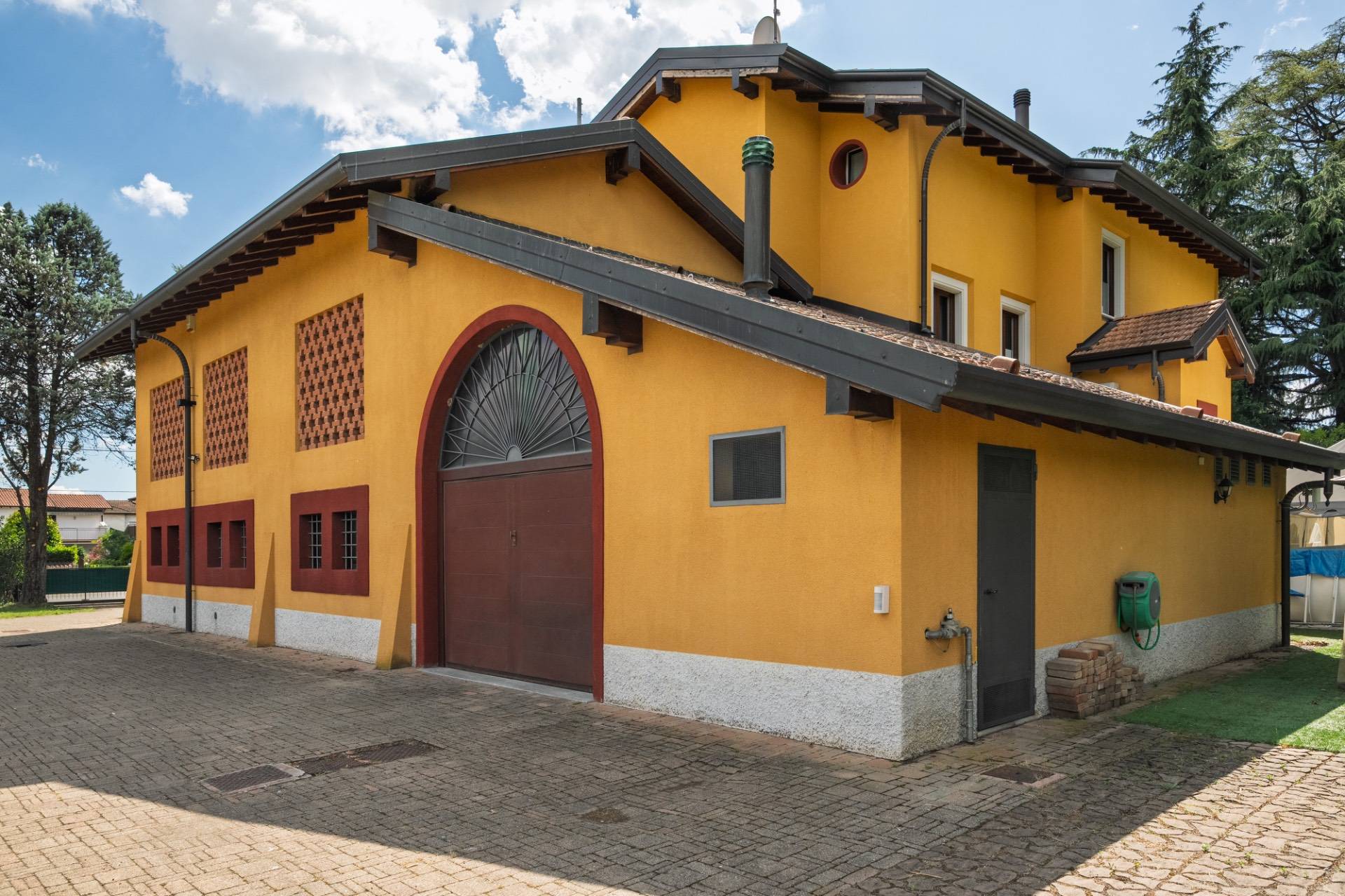 Villa in vendita a Samarate