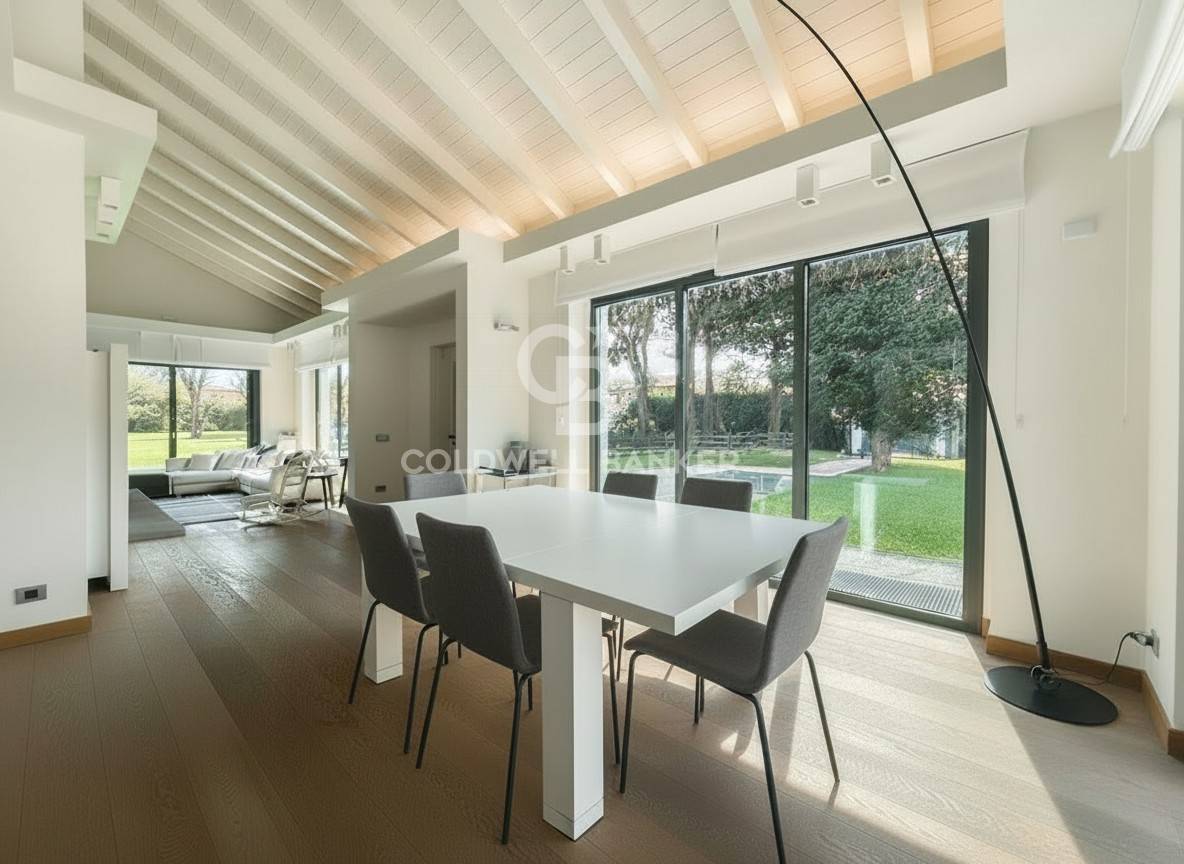 Villa in vendita a Busto Arsizio, Borsano