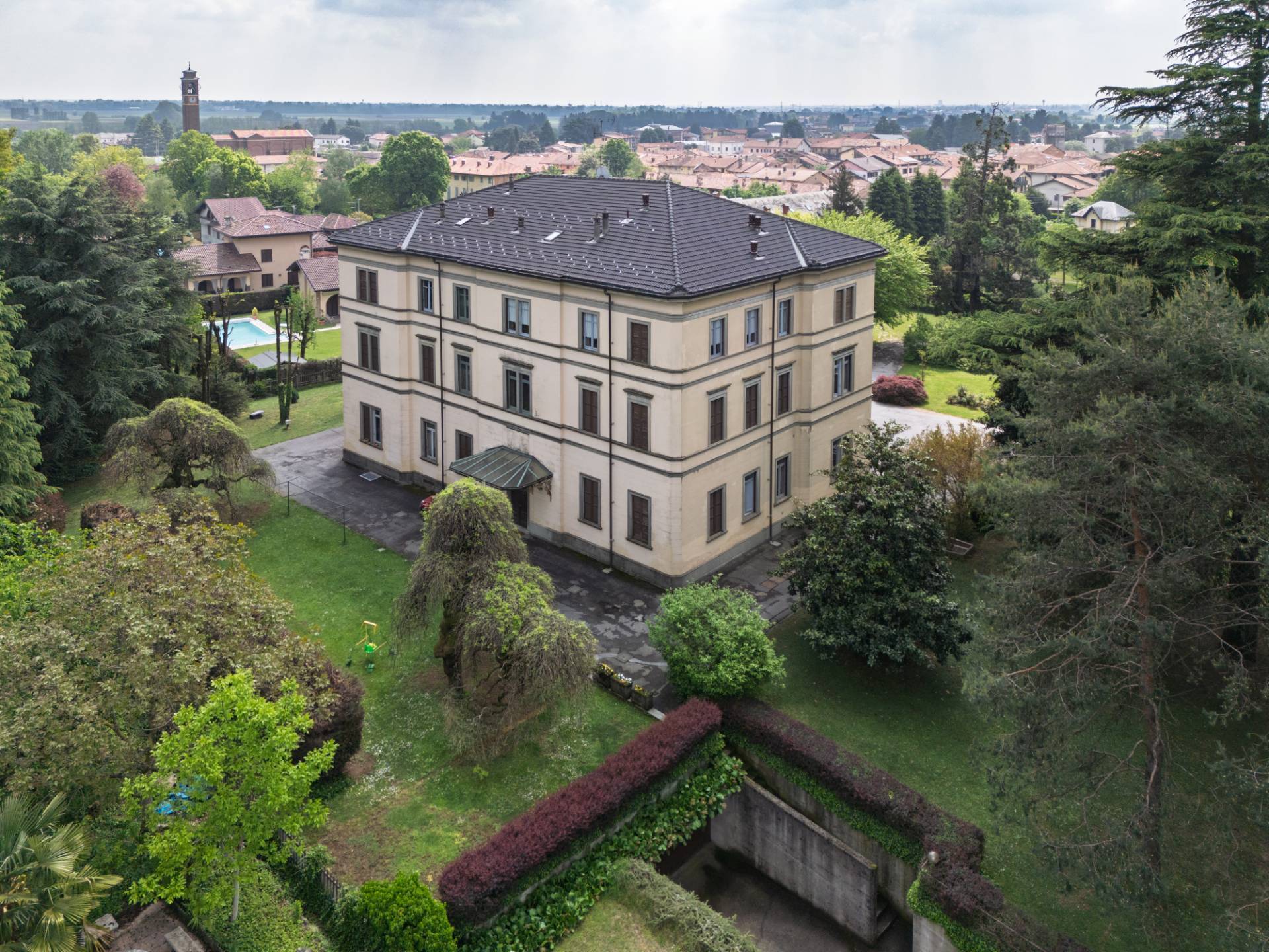 Villa in vendita a Limido Comasco