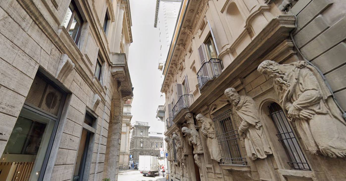 Negozio in affitto a Milano, DUOMO