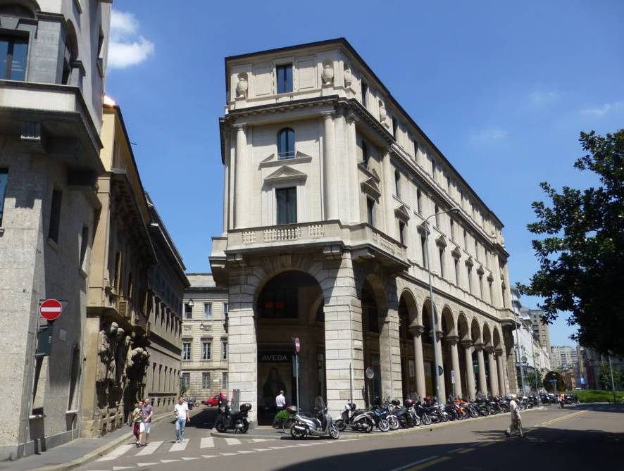 Negozio in affitto a Milano, DUOMO