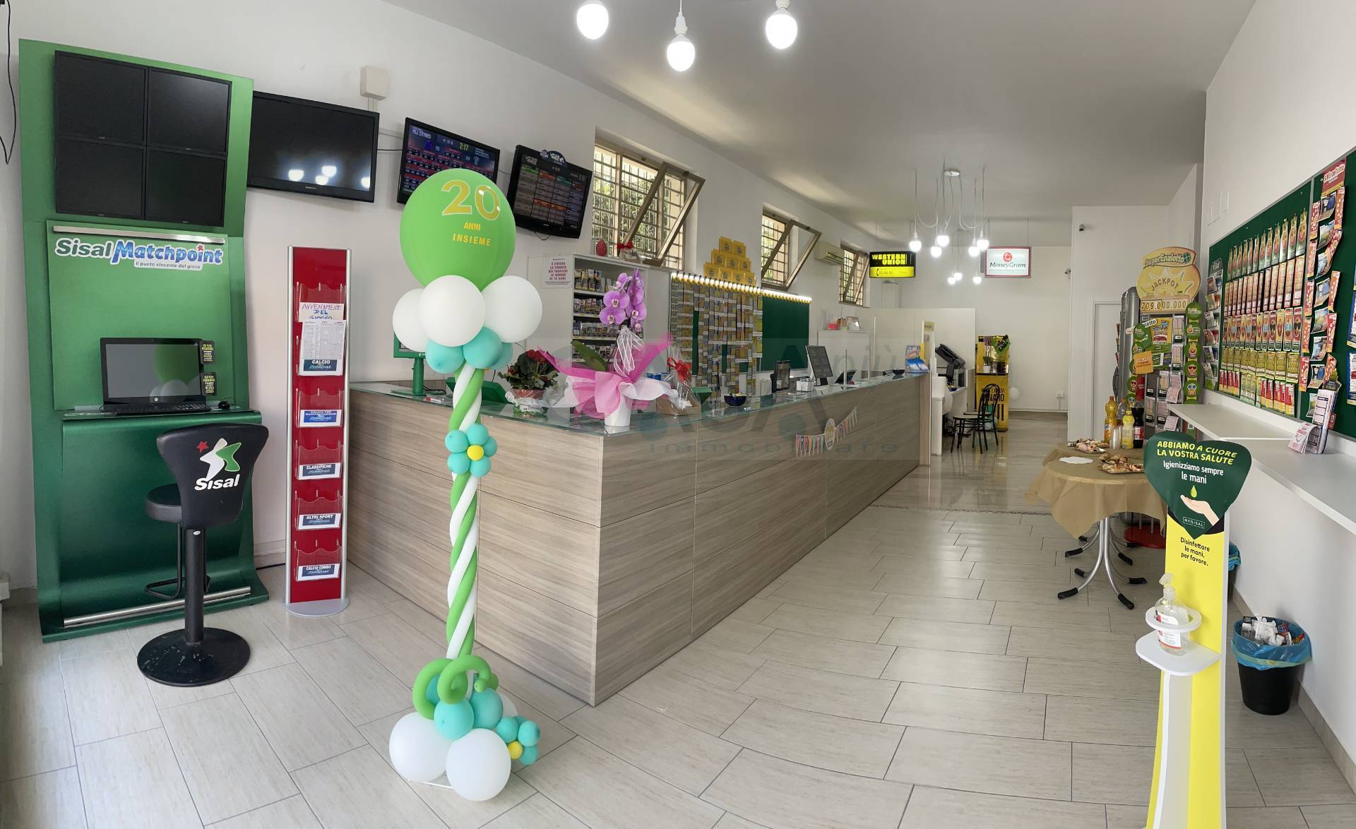 Attivit commerciale in vendita a Alba Adriatica