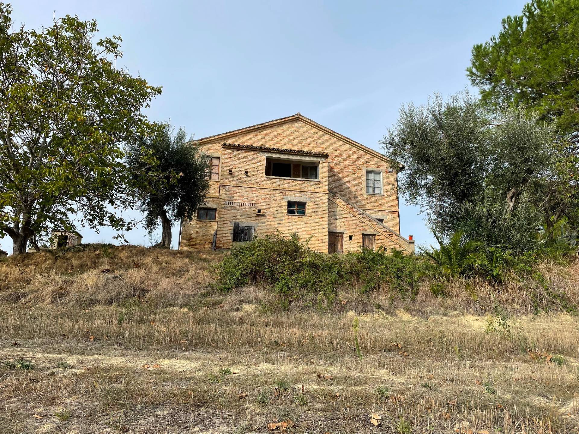 Rustico in vendita a Monsampolo del Tronto, Monsampolo