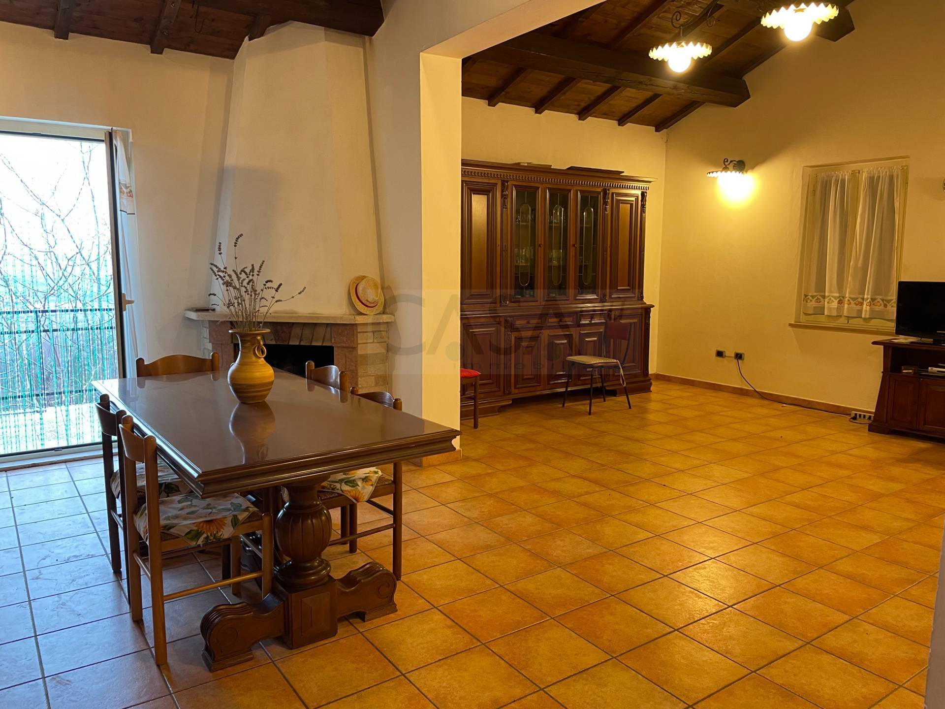 Rustico in vendita a Controguerra