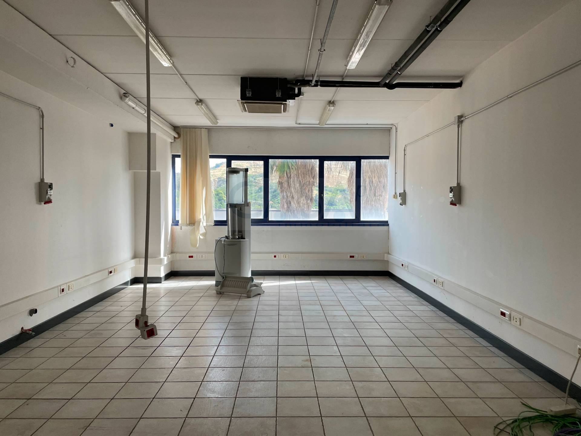 Studio/Ufficio in vendita a Ascoli Piceno