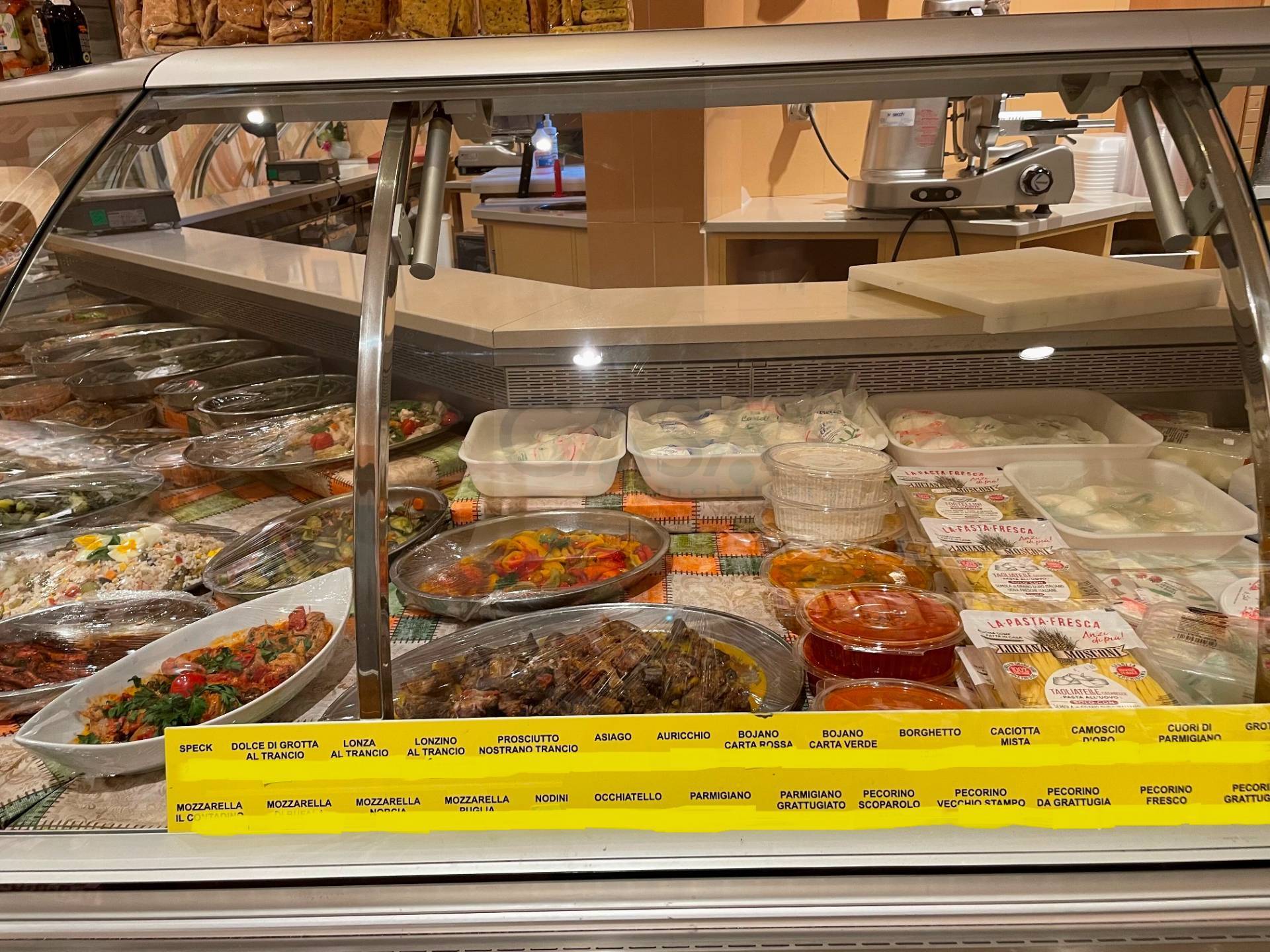 Attivit commerciale in vendita a Monteprandone