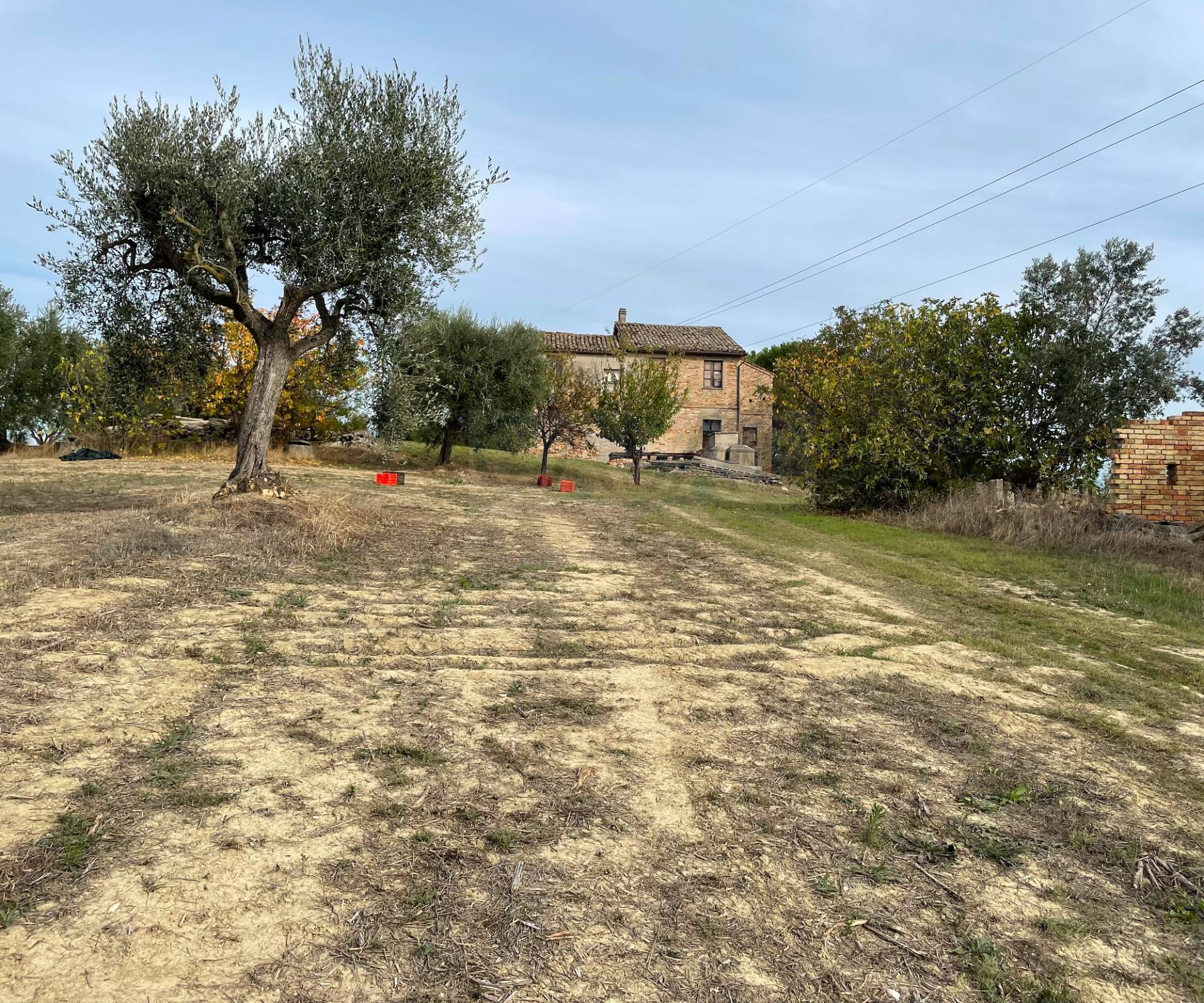 Rustico in vendita a Monsampolo del Tronto, Monsampolo