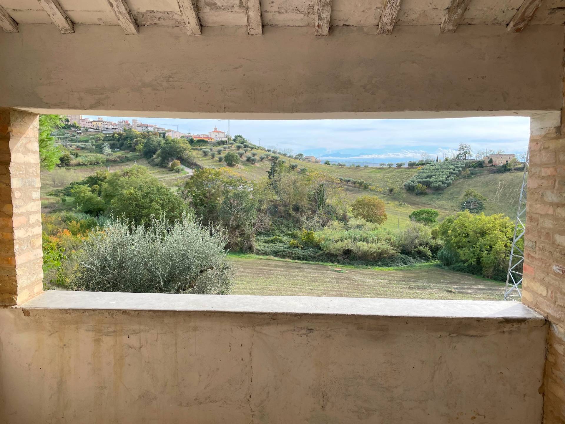Rustico in vendita a Monsampolo del Tronto, Monsampolo