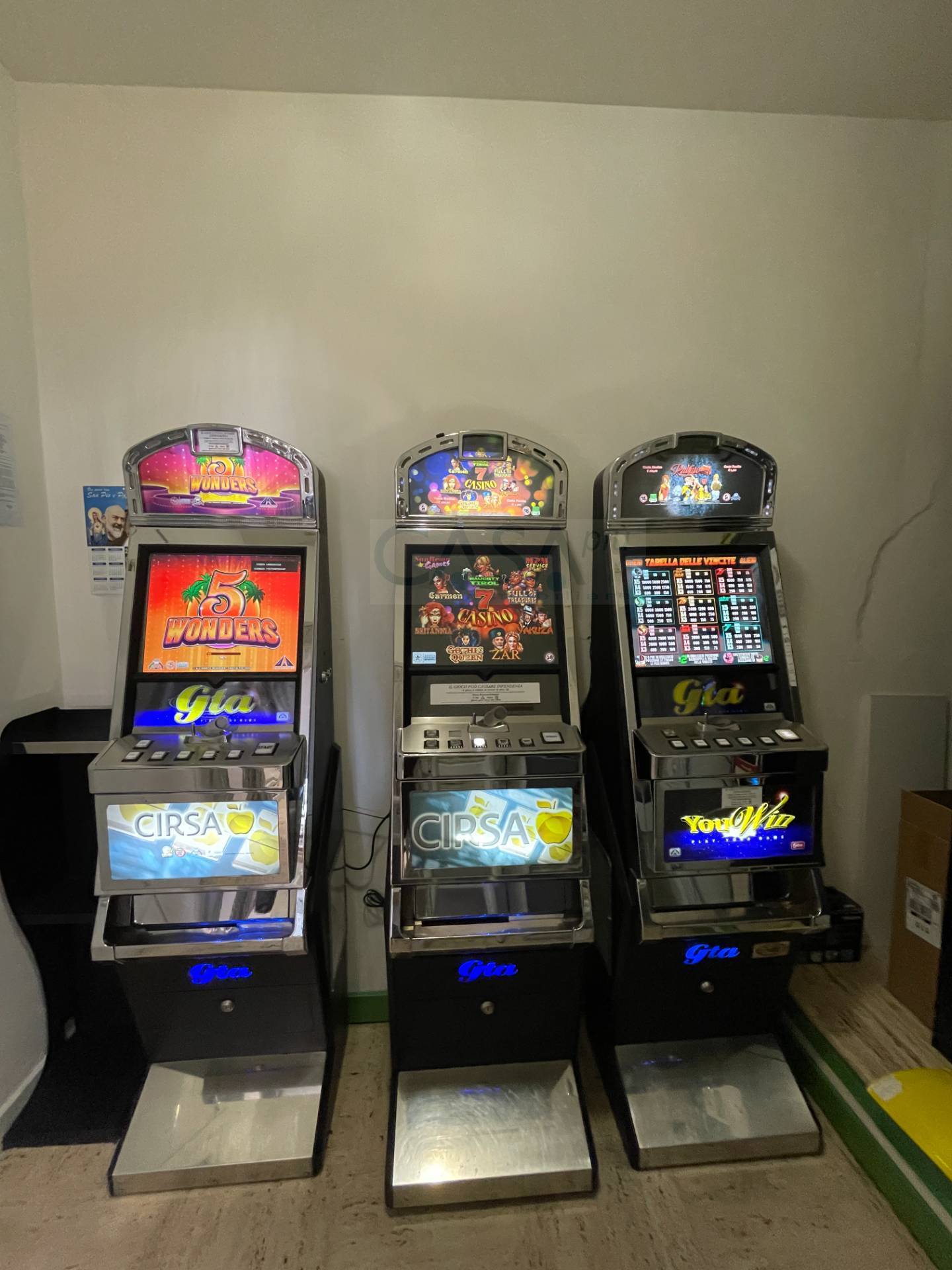 Tabaccheria in vendita a Ascoli Piceno, Centro Storico