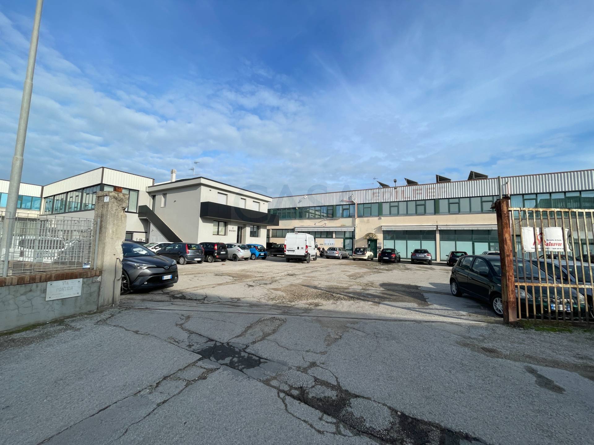 Capannone in vendita a San Benedetto del Tronto