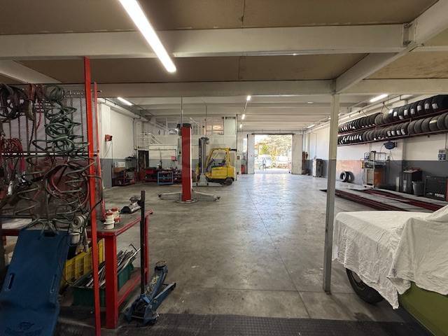 Capannone in vendita a Martinsicuro