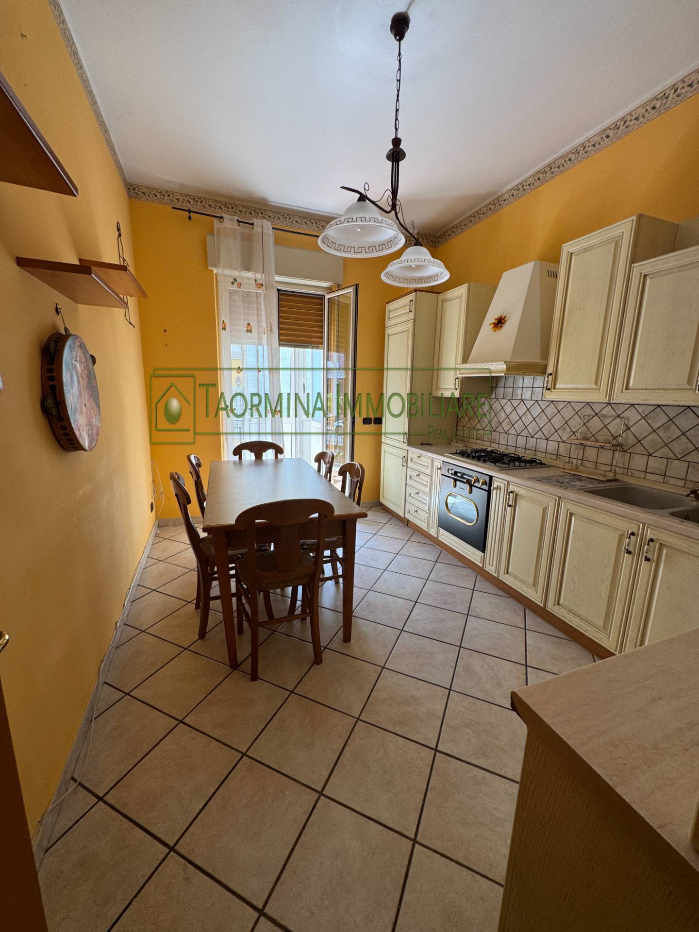 Appartamento in vendita a Giardini-Naxos, Giardini