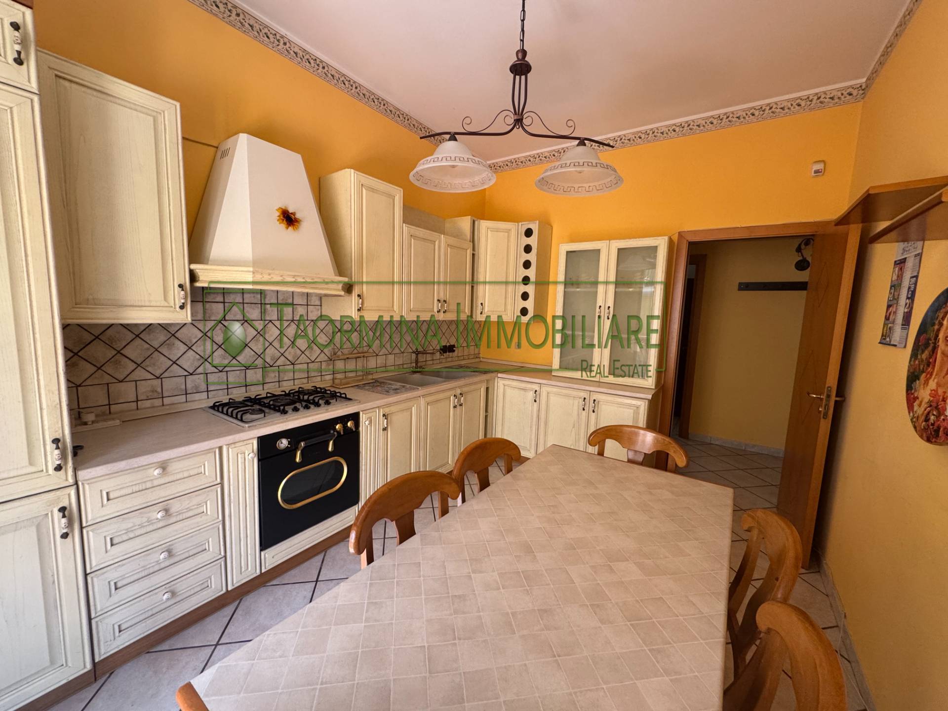 Appartamento in vendita a Giardini-Naxos, Giardini