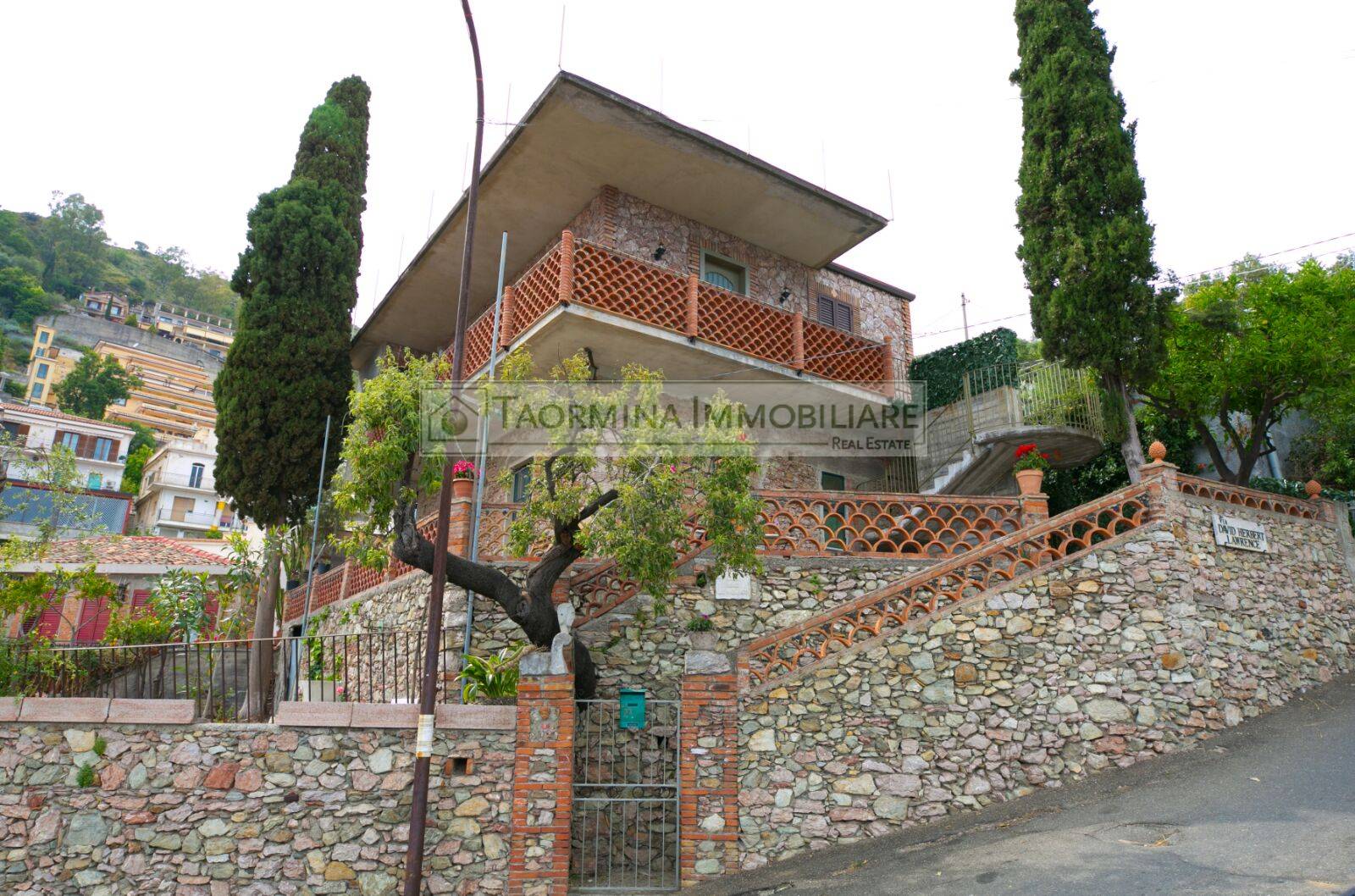 Villa in vendita a Taormina, Fontana Vecchia