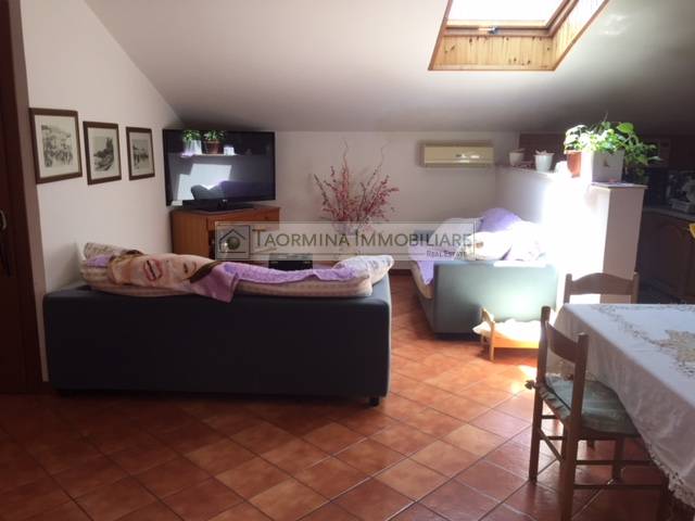 Mansarda in vendita a Gaggi, Gaggi