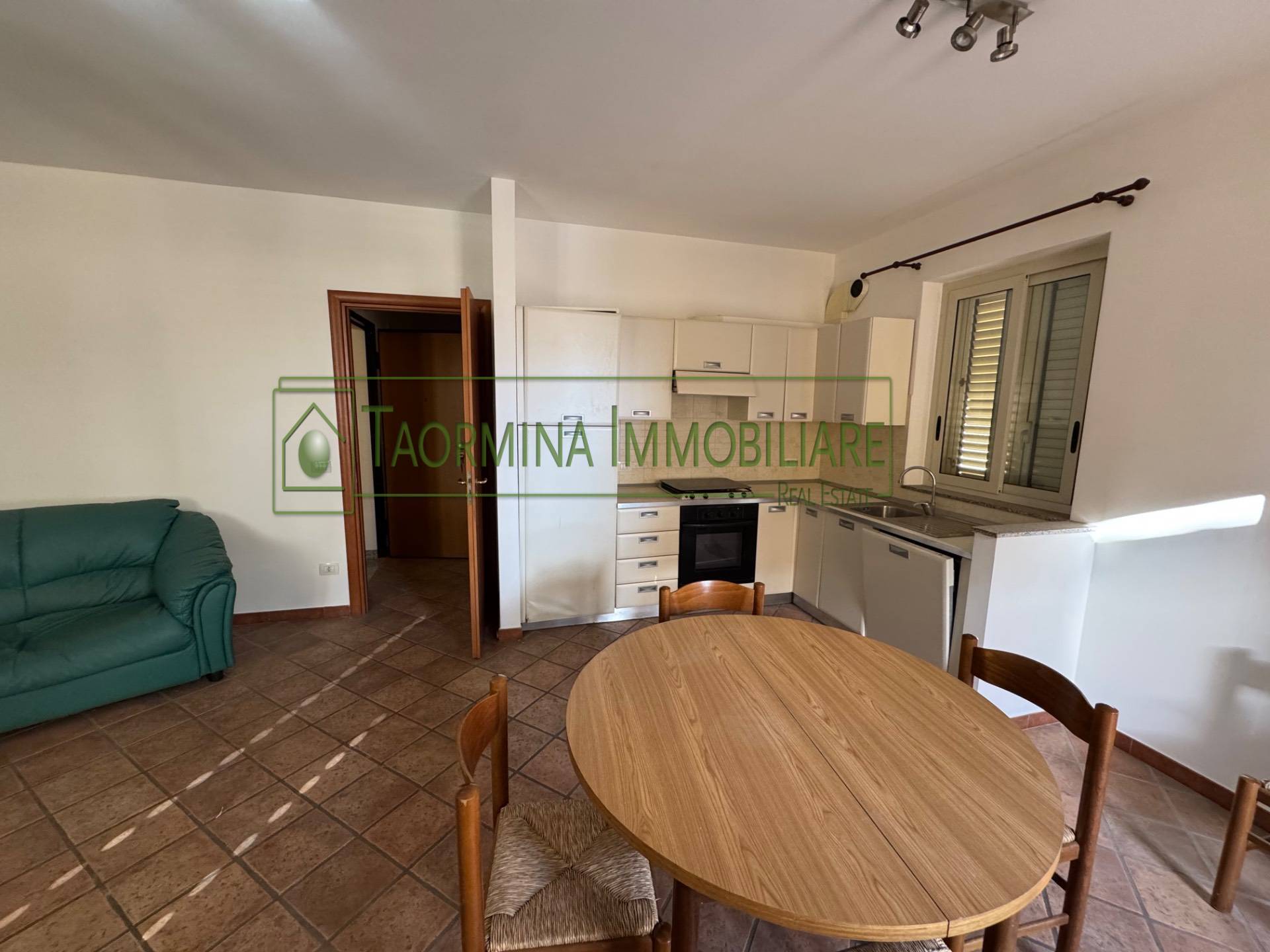 Appartamento in vendita a Taormina, Mazzeo