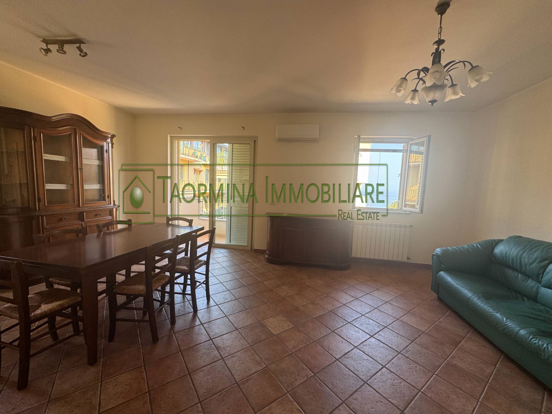 Appartamento in vendita a Taormina, Mazzeo