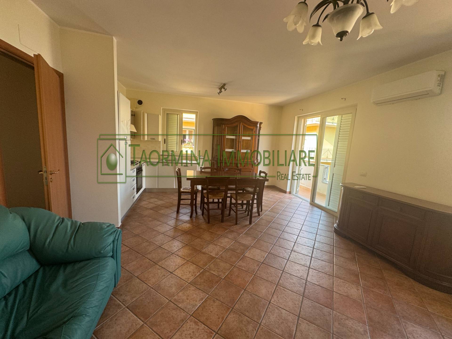 Appartamento in vendita a Taormina, Mazzeo