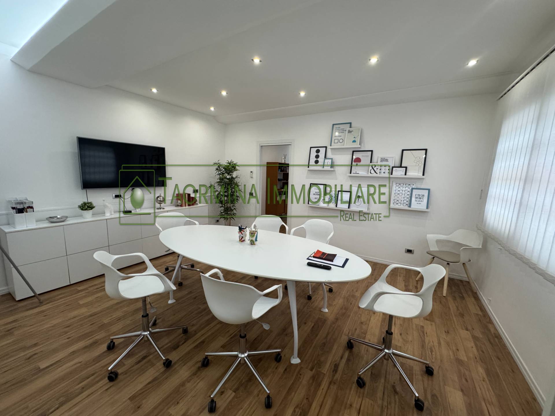 Studio/Ufficio in affitto a Taormina, Trappitello