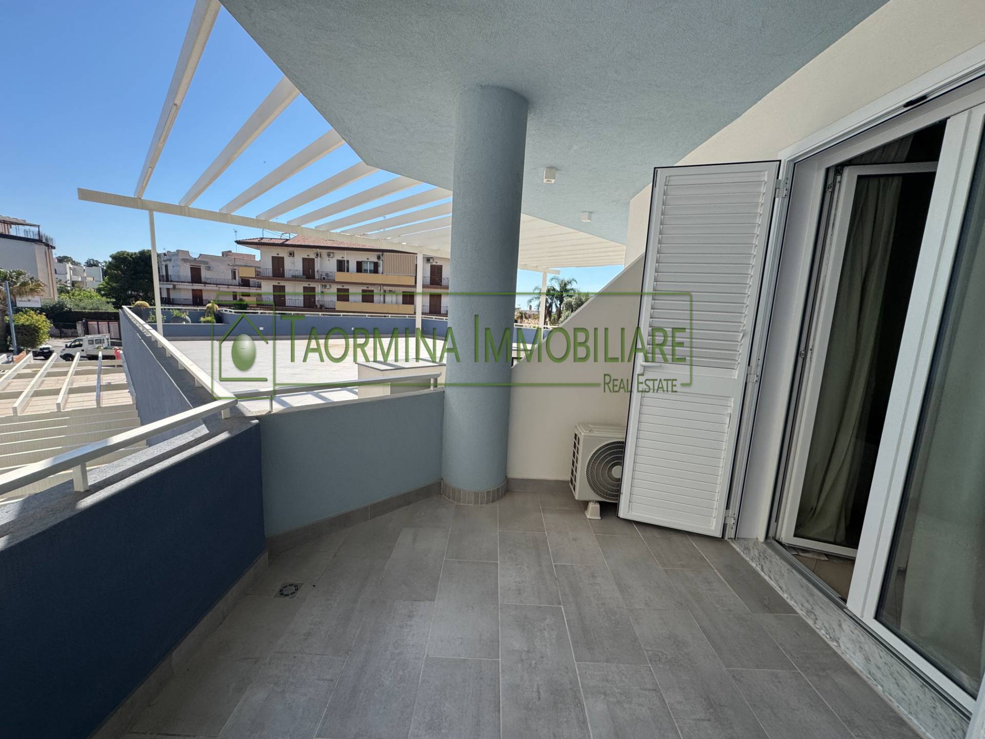 Appartamento in affitto a Giardini-Naxos, Giardini