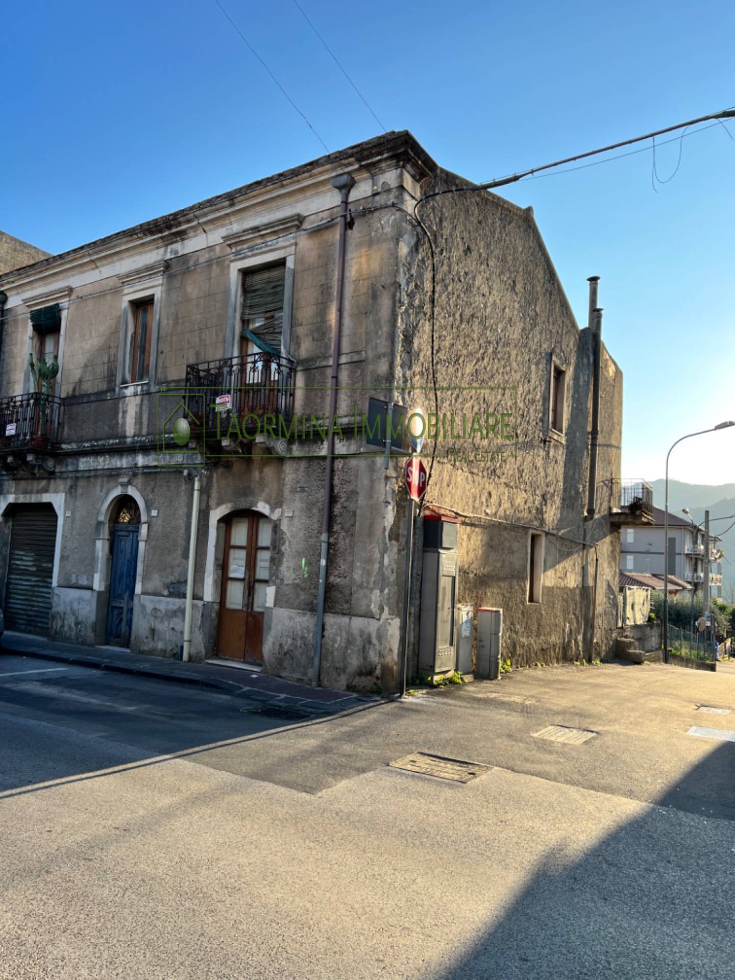 Casa singola in vendita a Gaggi, Gaggi