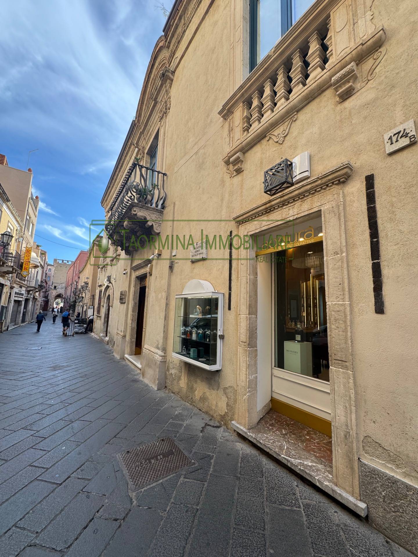 Attivit commerciale in affitto a Taormina, Centro