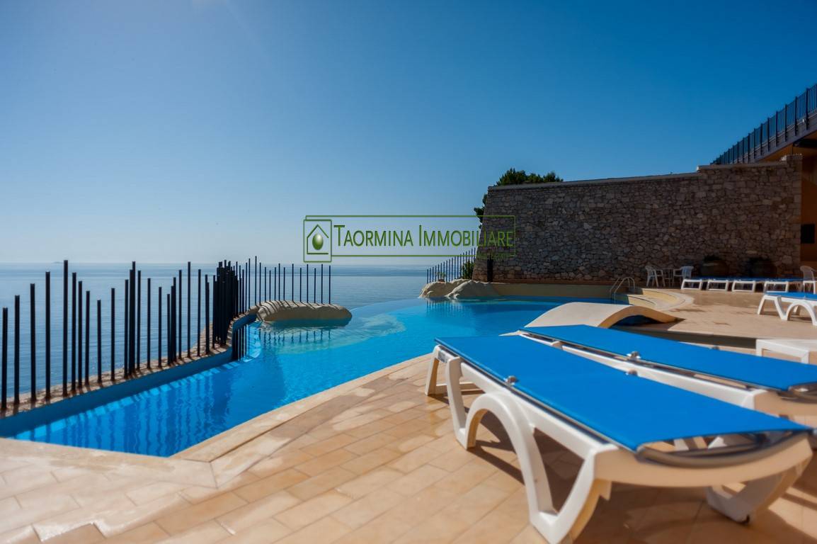 Appartamento in affitto a Taormina, Isola Bella