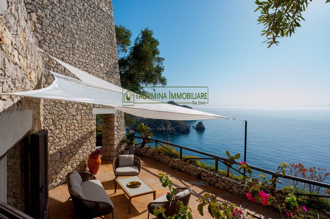 Appartamento in affitto a Taormina, Isola Bella