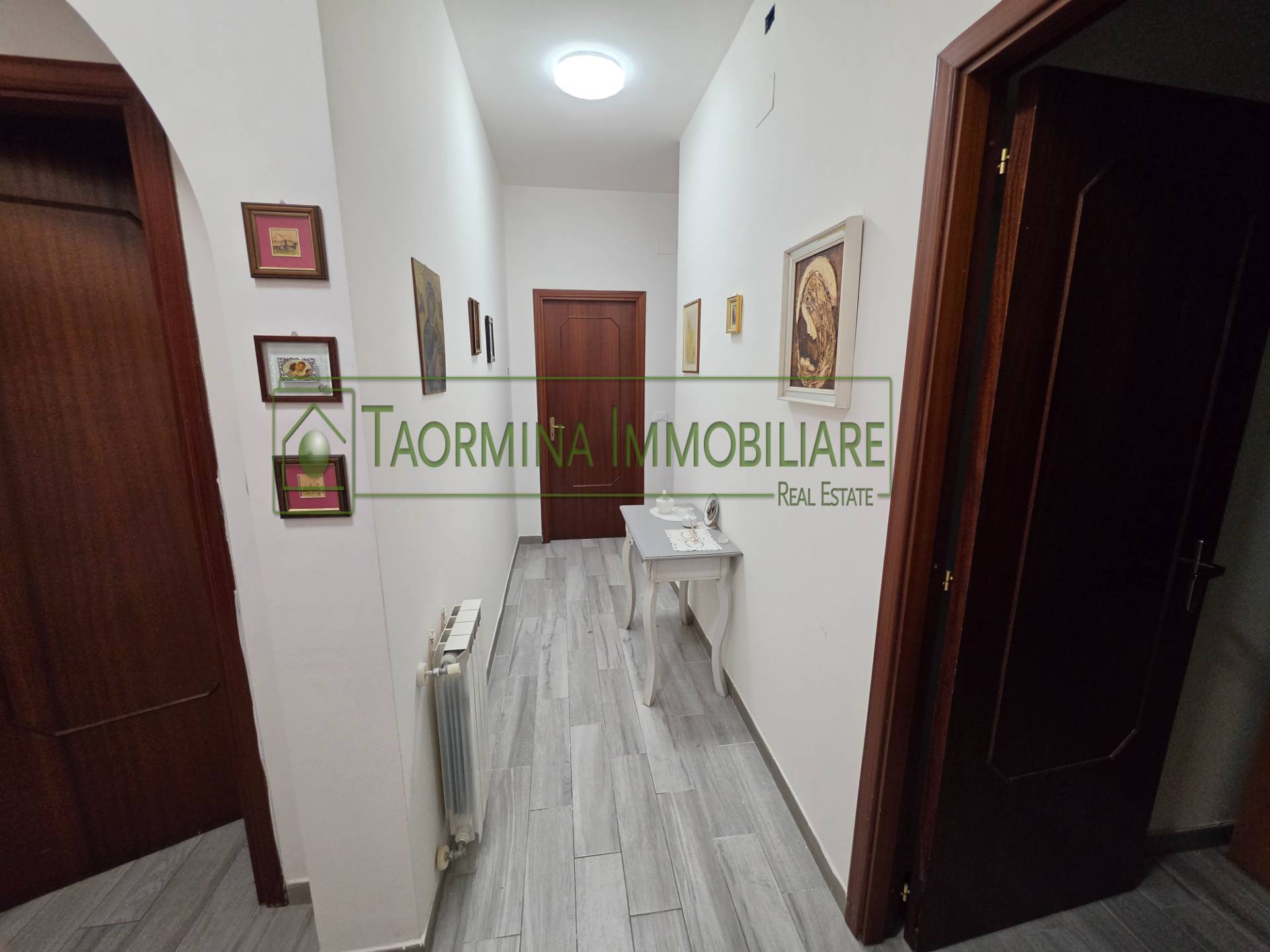 Appartamento in vendita a Gaggi, Gaggi