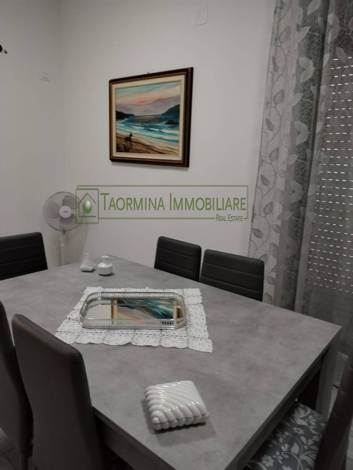 Appartamento in vendita a Gaggi, Gaggi