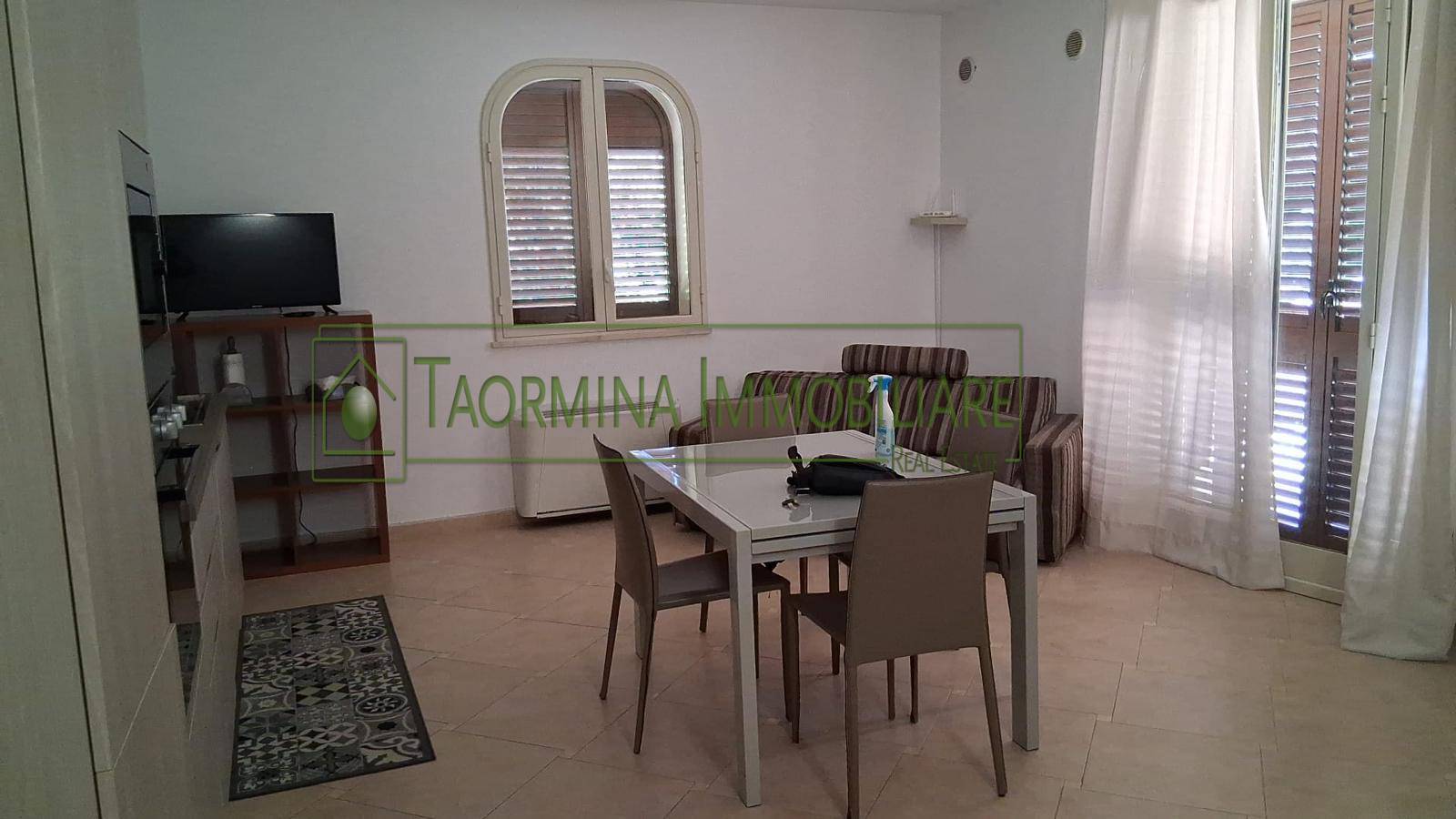 Appartamento in vendita a Taormina, Fontana Vecchia