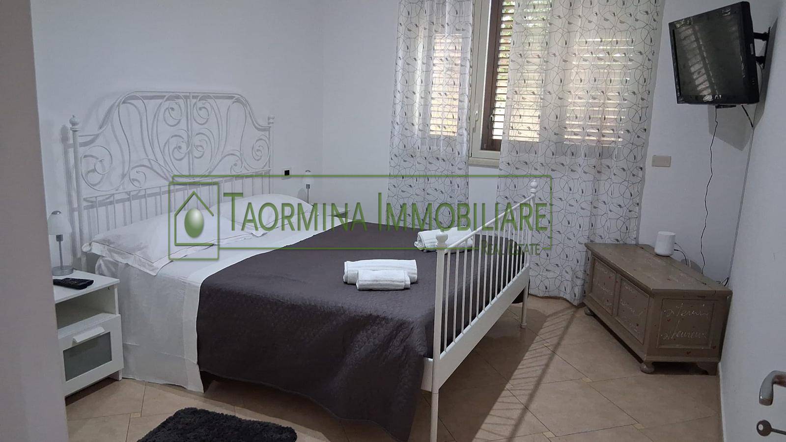 Appartamento in vendita a Taormina, Fontana Vecchia