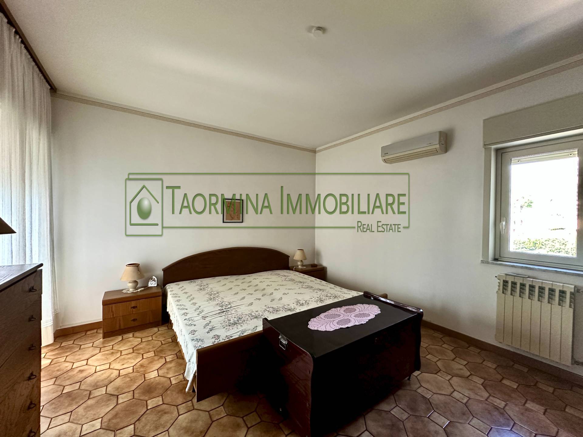 Appartamento in vendita a Gaggi, Gaggi