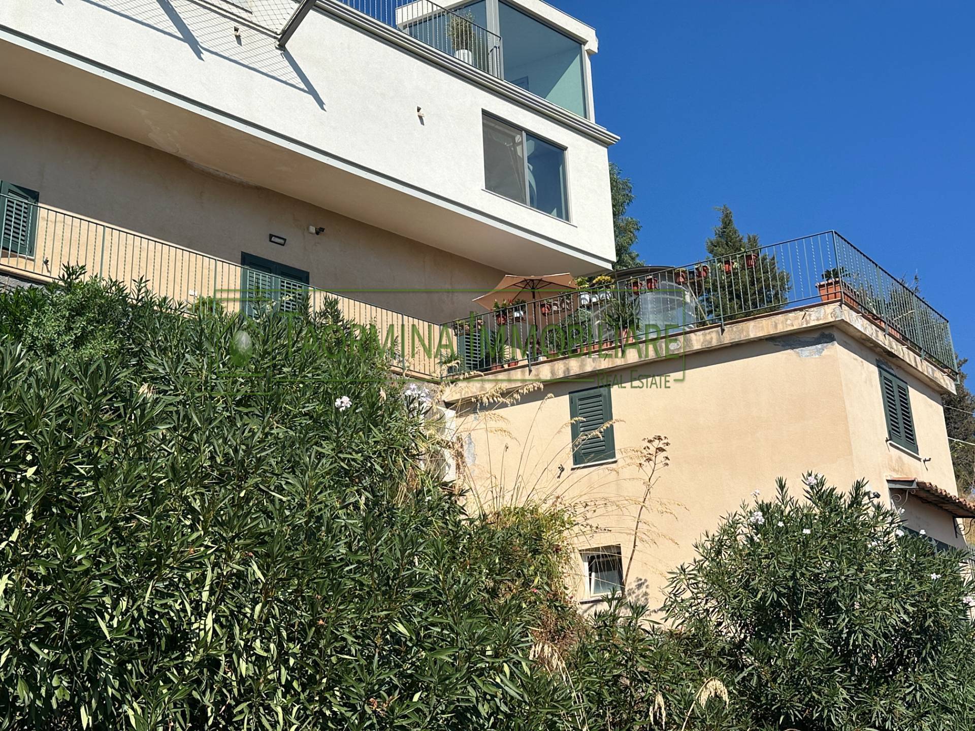 Appartamento in vendita a Taormina, Contrada Tirone