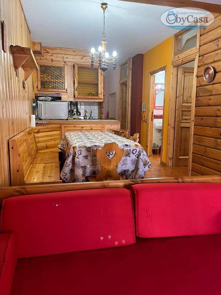 Appartamento 4 locali in vendita a Cervara di Roma