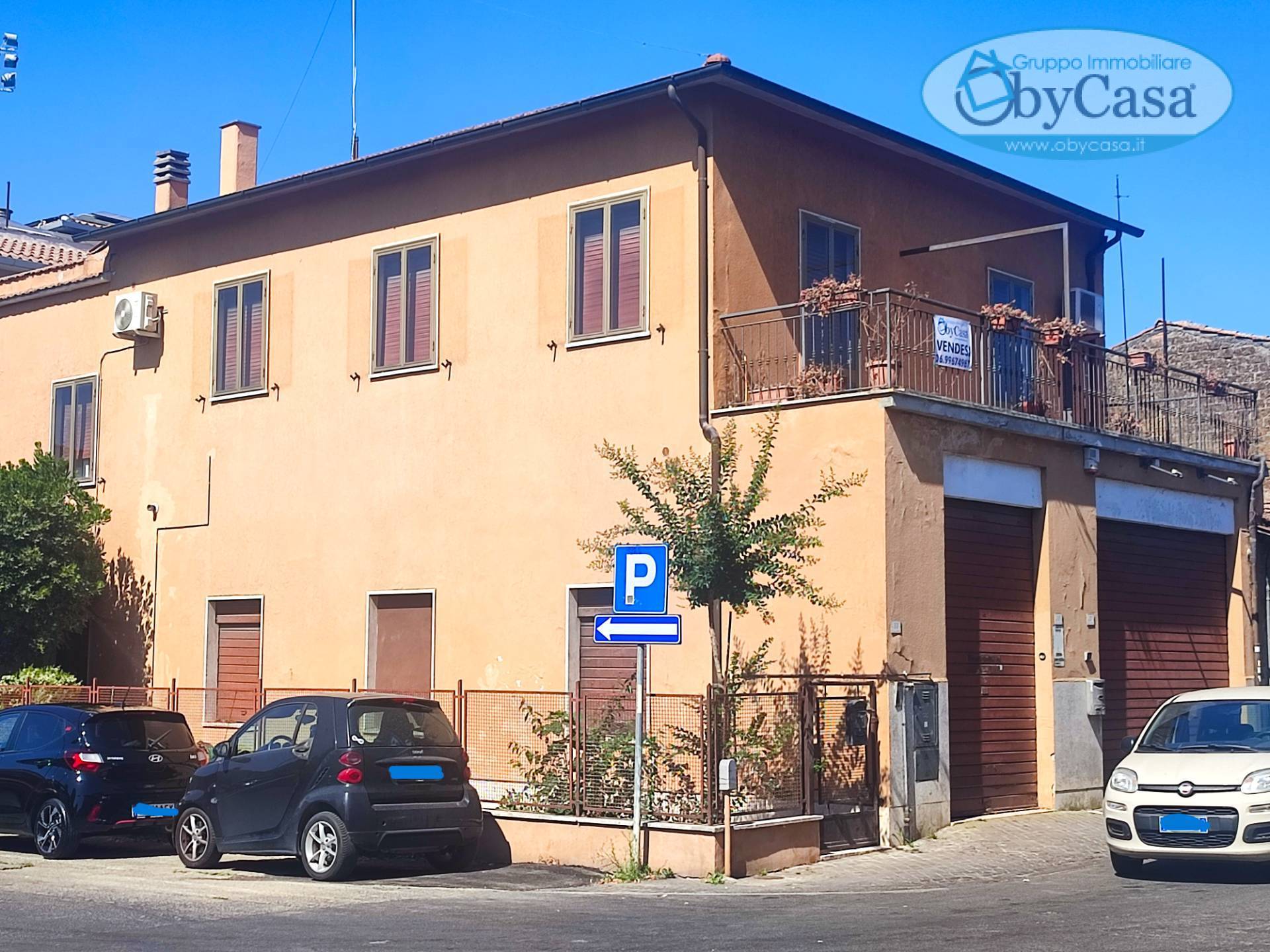 Casa Indipendente in vendita a Manziana, centro 1