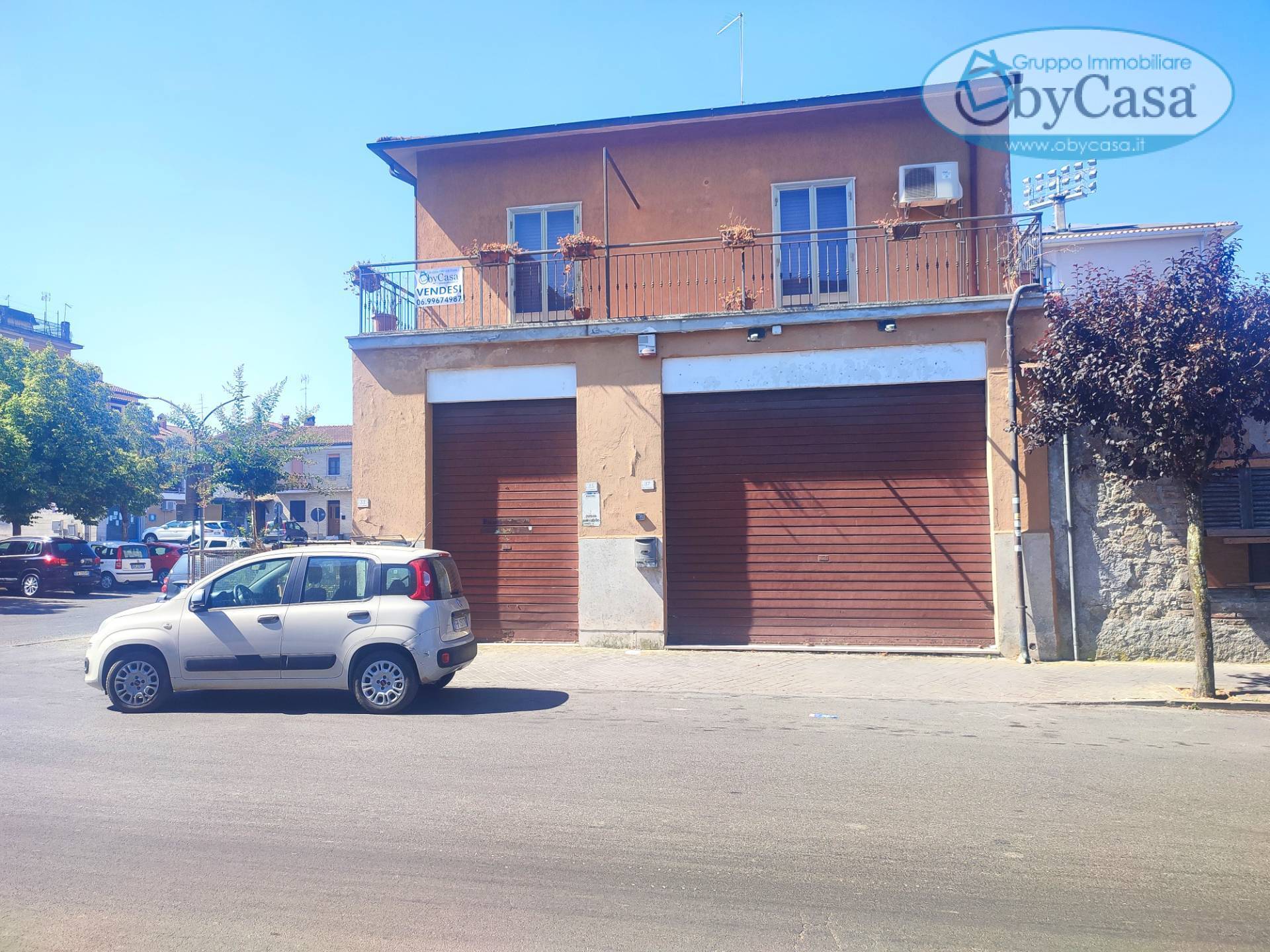 Casa Indipendente in vendita a Manziana, centro 1