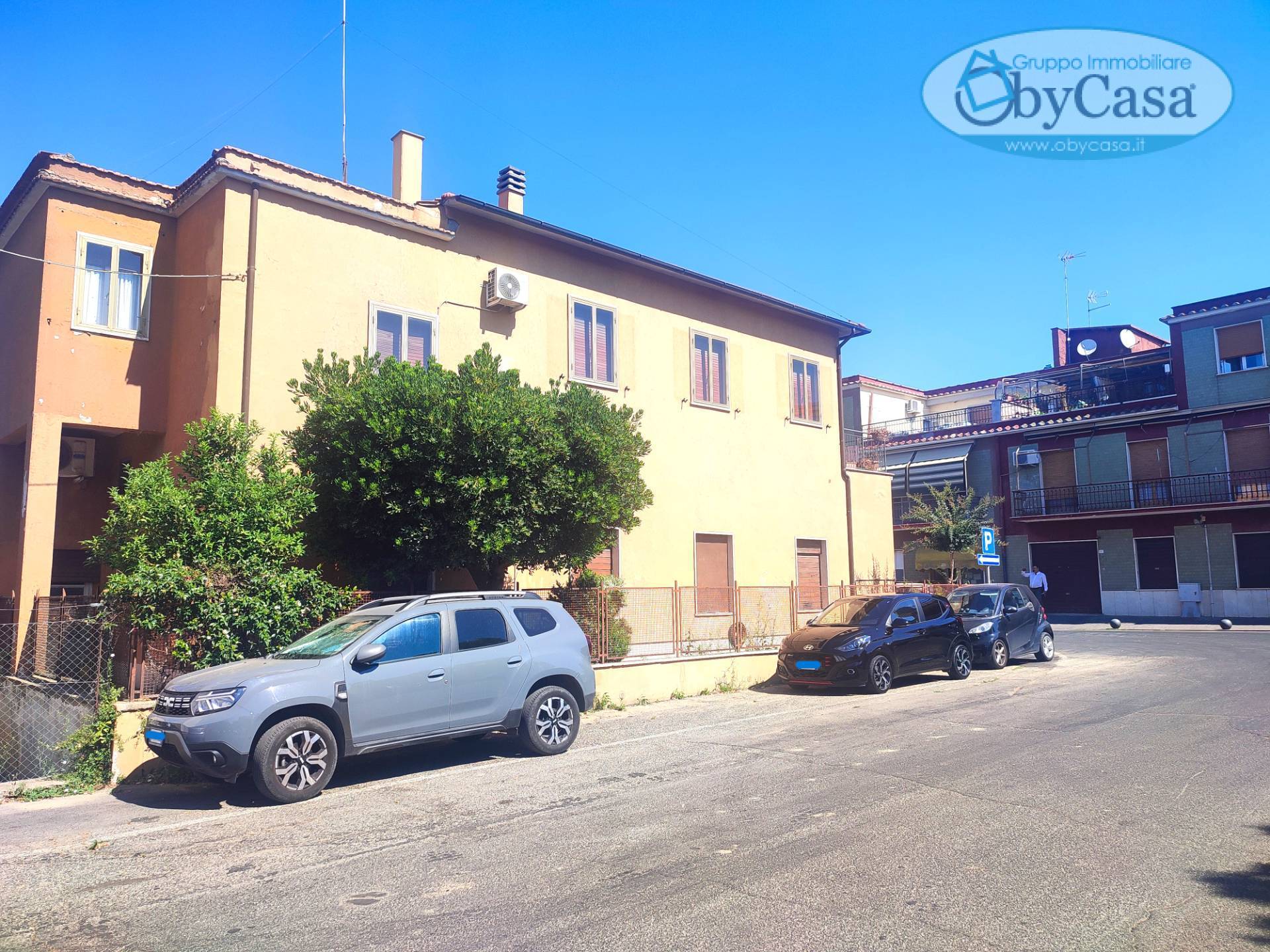 Casa Indipendente in vendita a Manziana, centro 1