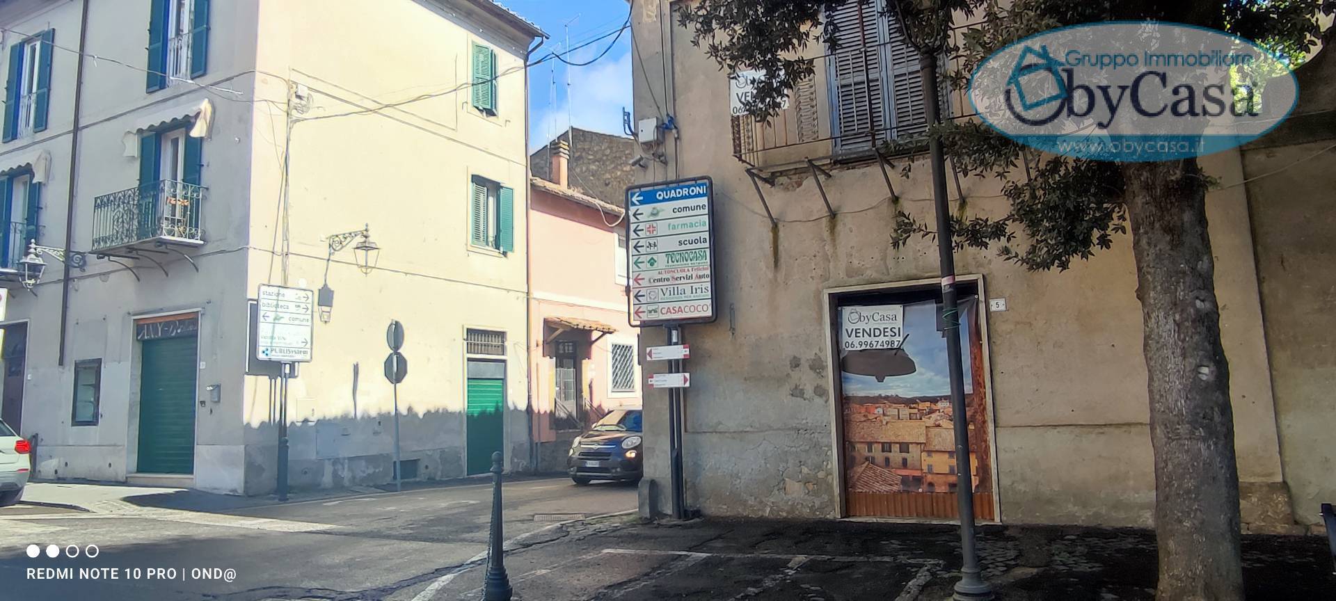 Locale commerciale in vendita a Manziana