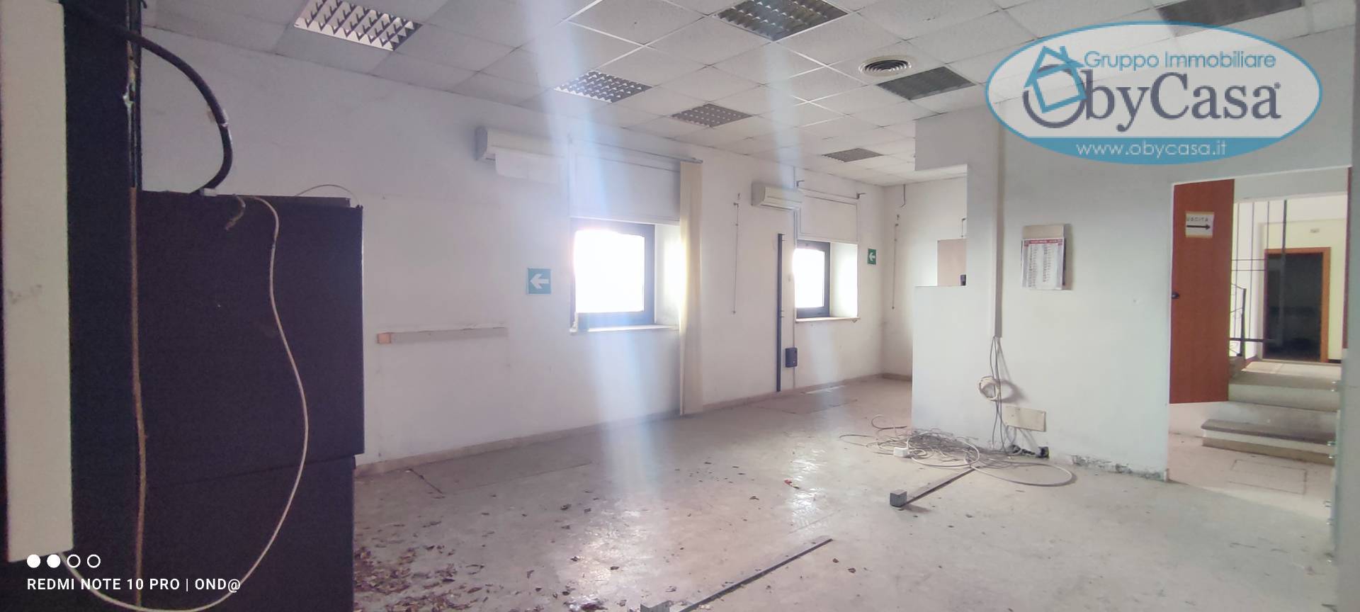 Locale commerciale in vendita a Manziana