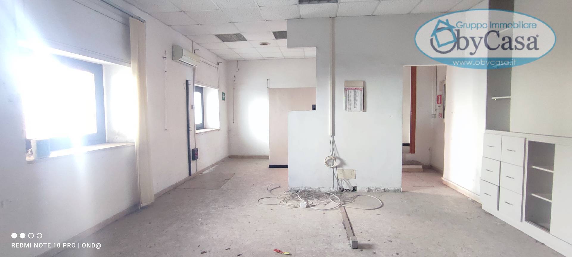 Locale commerciale in vendita a Manziana